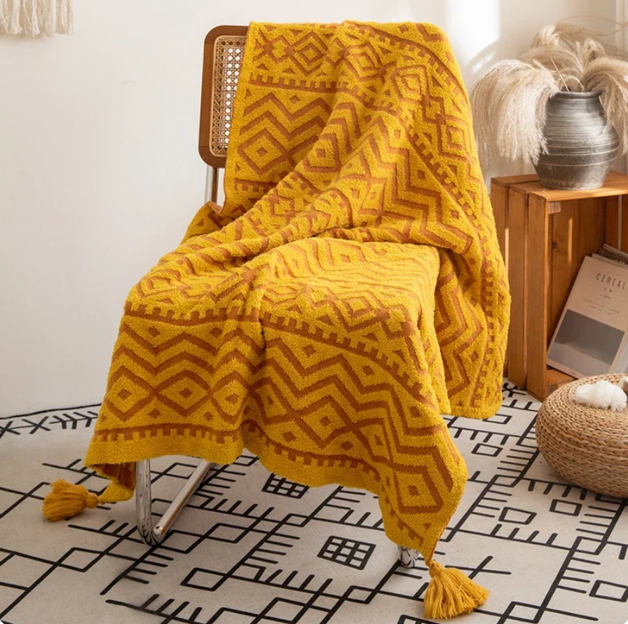 Quelle Est La Différence Entre Une Couverture Et Un Plaid ?